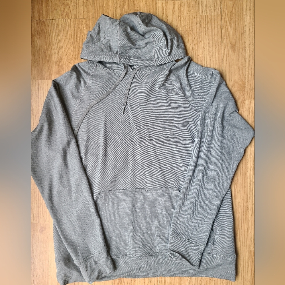 Icebreaker womans hoodie size large